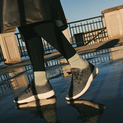 Women's Wool Runner Mizzles - Natural Black (Natural Black Sole)